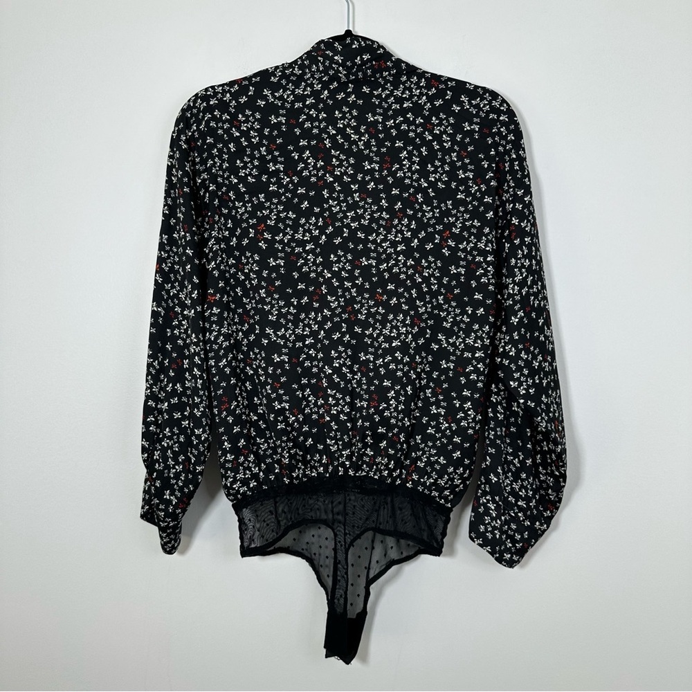 Free People Intimately Ladylike Lady Thong Floral Bodysuit Size M - Picture 3 of 9